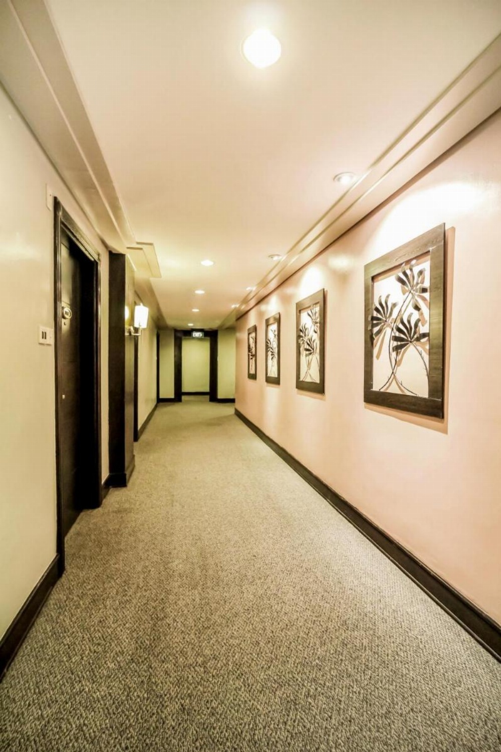 Makati Palace Hotel Image 26