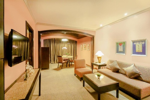 Makati Palace Hotel image 37