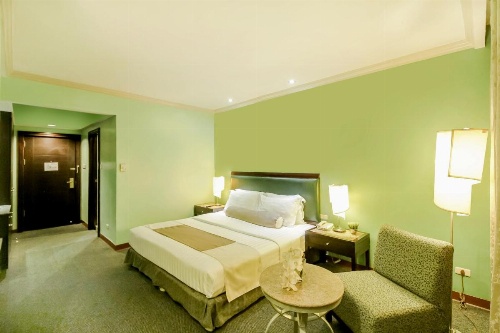 Makati Palace Hotel image 42